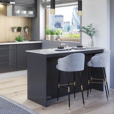 Kitchen Island Modern